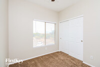 27978 N Muscovite Dr photo'