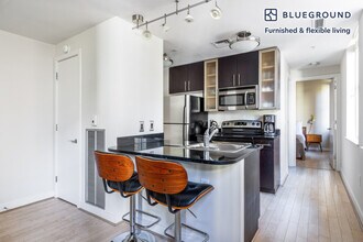 733 15th St NW-Unit -FL5-ID232 in Washington, DC - Building Photo - Building Photo