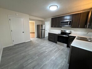 109 Lakeview Dr in Paducah, KY - Building Photo - Building Photo