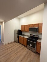 1005 Edmondson Ave, Unit 1 in Baltimore, MD - Building Photo
