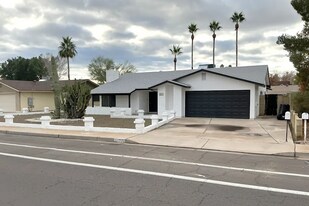 1720 E 8th St in Mesa, AZ - Building Photo