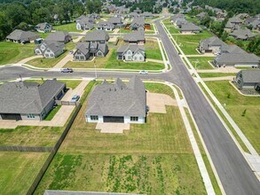 6421 Wrenley Cv in Bartlett, TN - Foto de edificio - Building Photo