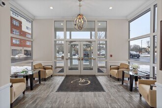 527 Pawtucket Blvd in Lowell, MA - Building Photo - Building Photo
