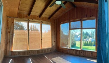 9014 67th Avenue Ct E in Puyallup, WA - Building Photo - Building Photo