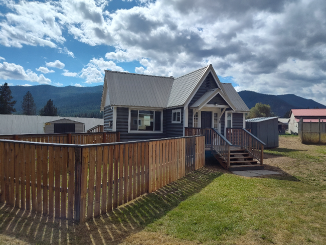 30 Noonan Dr in Saint Regis, MT - Building Photo - Building Photo