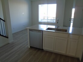 5391 Euclid Dr in Timnath, CO - Building Photo