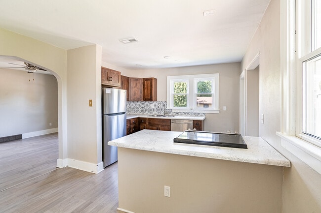 property at 1700 E 7th St