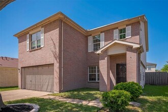 15214 Mission Forest Dr in Houston, TX - Building Photo - Building Photo