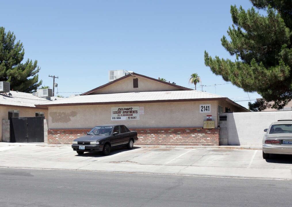 Summit Estates in North Las Vegas, NV - Building Photo