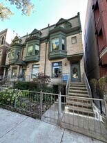 957 W Montana St in Chicago, IL - Building Photo