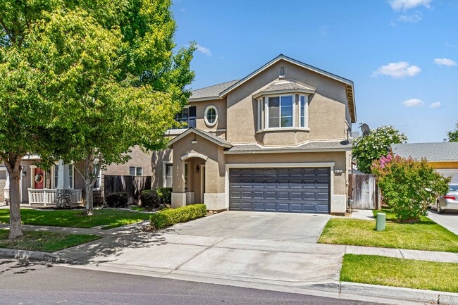 property at 4162 Piccadilly Ln