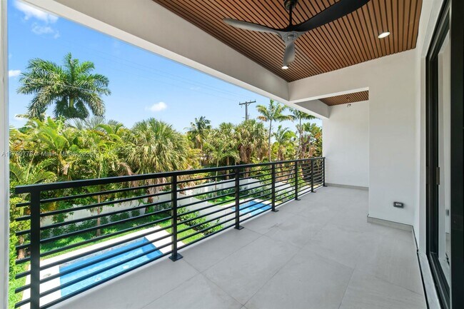 property at 1320 NE 16th Ave