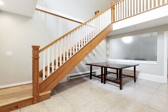 836 Park Ave, Unit #A in Baltimore, MD - Building Photo - Building Photo