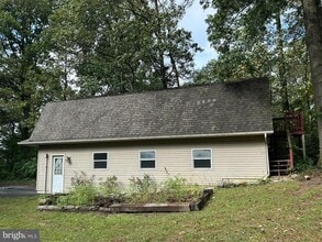 1039 Elwood St in Narvon, PA - Building Photo - Building Photo