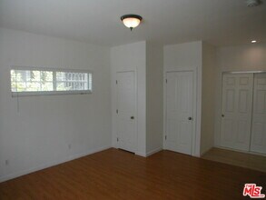 5822 Harold Way in Los Angeles, CA - Building Photo - Building Photo