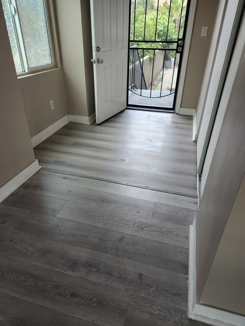 1012 E Adams Blvd, Unit 2 in Los Angeles, CA - Building Photo - Building Photo