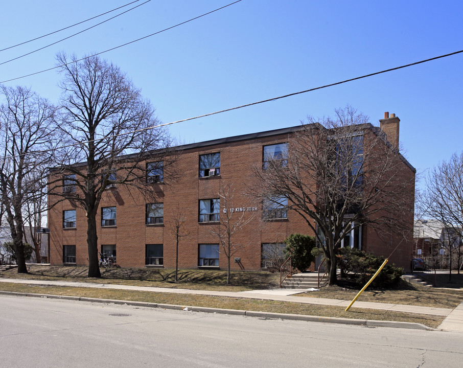 12 King High in Toronto, ON - Building Photo