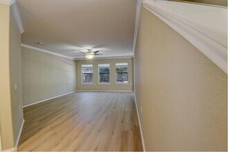 5624 Emma Thompson Way in Austin, TX - Building Photo - Building Photo