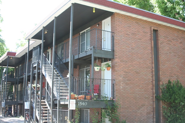 Roberta St Apartments in Salt Lake City, UT - Building Photo