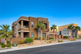 4056 Desert Trce Ct in Las Vegas, NV - Building Photo - Building Photo