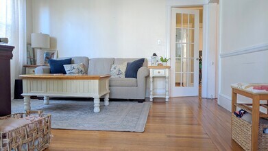 171 8th St, Unit 1st floor in Providence, RI - Building Photo - Building Photo