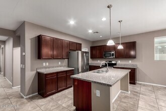 16128 W Desert Flower Dr in Goodyear, AZ - Building Photo - Building Photo