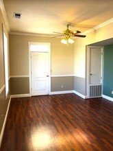 Historic Newlander Apartment House in Albuquerque, NM - Building Photo - Interior Photo