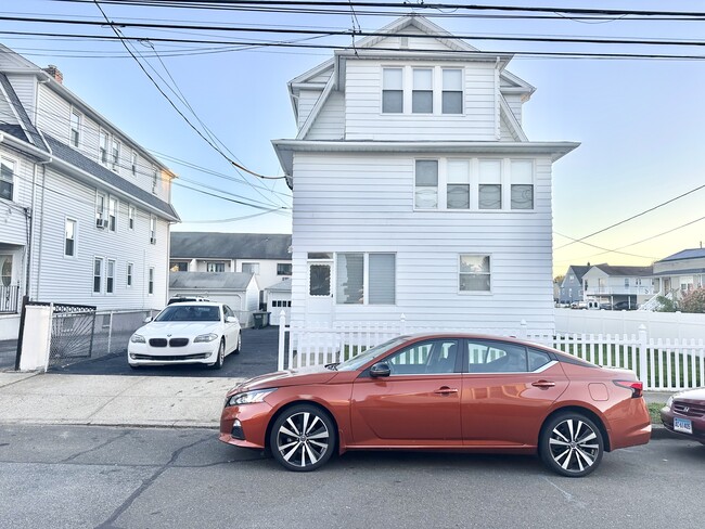 67 Tremont Ave, Unit 1