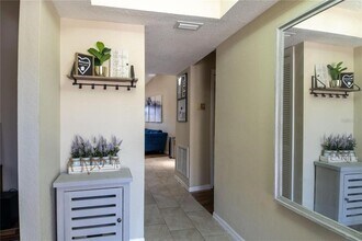 13305 Whitby Rd in Hudson, FL - Building Photo - Building Photo