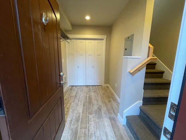 1576 NW Fresno Ave-Unit -ADU in Bend, OR - Building Photo - Building Photo