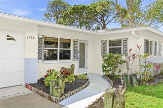 3236 Ashton Rd in Sarasota, FL - Building Photo - Building Photo