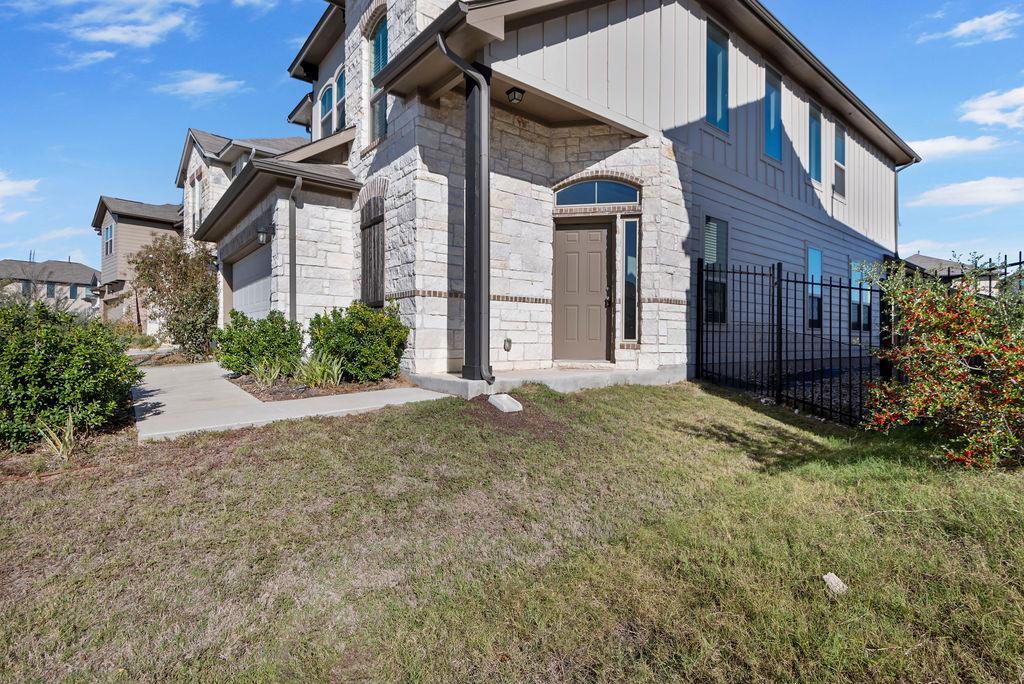 213 Mayney Ln. in Leander, TX - Building Photo