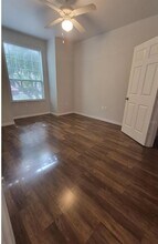 1990 Erving Cir in Ocoee, FL - Foto de edificio - Building Photo