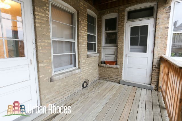 1919 W Winnemac Ave, Unit M08B in Chicago, IL - Building Photo