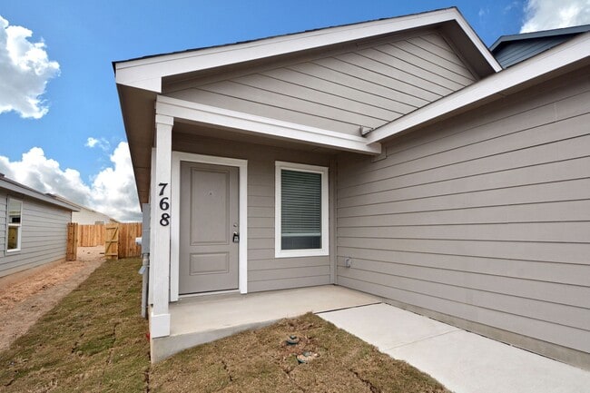 768 Grey Dove Trl in New Braunfels, TX - Building Photo - Building Photo