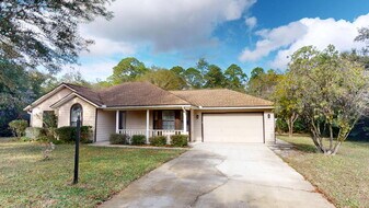 96028 Sweetbriar Ln in Yulee, FL - Building Photo