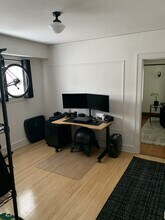 2476 N 68th St, Unit 2476 in Wauwatosa, WI - Foto de edificio - Building Photo