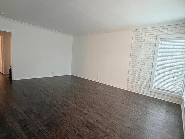 property at 13637 Washington Ave