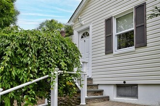 76 Norton Dr in East Northport, NY - Building Photo - Building Photo