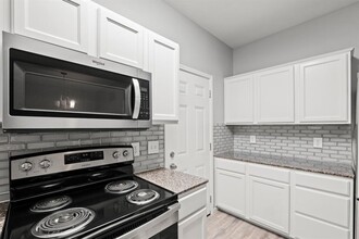 6422 New York St-Unit -A in Houston, TX - Building Photo - Building Photo