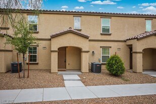 4590 Townwall St in Las Vegas, NV - Building Photo