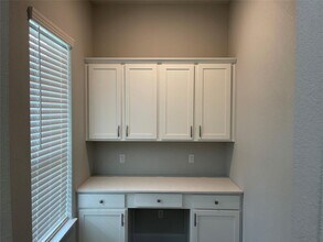 122 Revere Dr in Kyle, TX - Building Photo - Building Photo