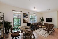 317 8th St NE, Unit 8 in Atlanta, GA - Building Photo - Building Photo