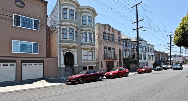 2147 Greenwich St in San Francisco, CA - Building Photo - Building Photo