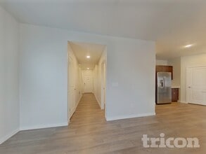 2222 Flower Blossom Ave in Brighton, CO - Foto de edificio - Building Photo