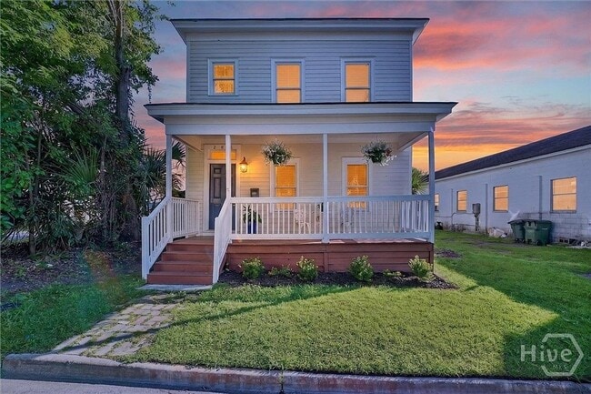 property at 506 E 31st St
