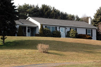 Country Acres Mobile Village in Catawissa, PA - Foto de edificio - Building Photo