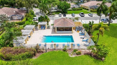 9189 Sun Terrace Cir in Palm Beach Gardens, FL - Building Photo - Building Photo