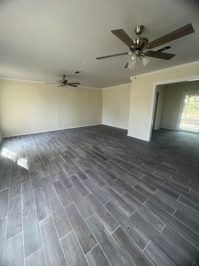 9012 Lone Oak Dr in Shreveport, LA - Building Photo - Building Photo