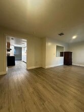 322 N Wekiwa Springs Rd in Apopka, FL - Building Photo - Building Photo